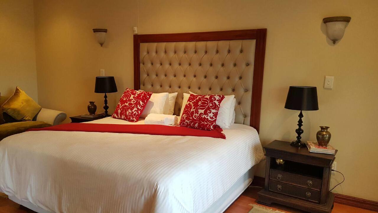 Lily White Guest House Centurion Ngoại thất bức ảnh